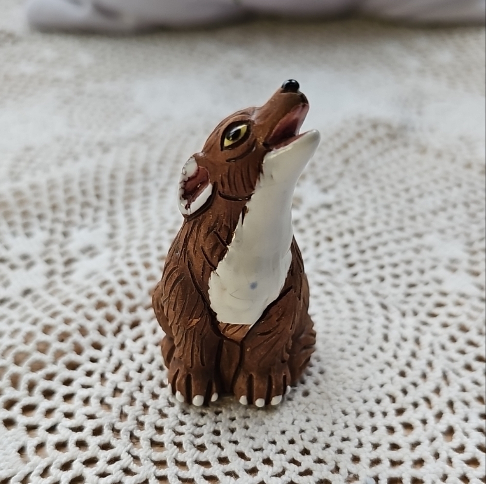 Handcrafted Coyote figurine made in peru